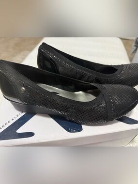 Anne Klein Black Mesh Slip-On Ballet Flats